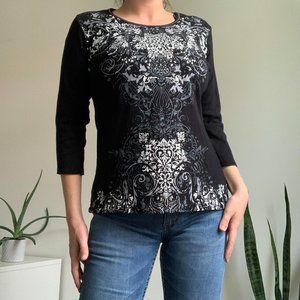 2000s black and white rhinestone graphic 3/4 long sleeve shirt